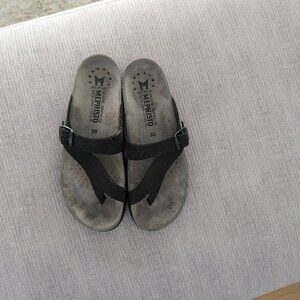 Mephisto sandals